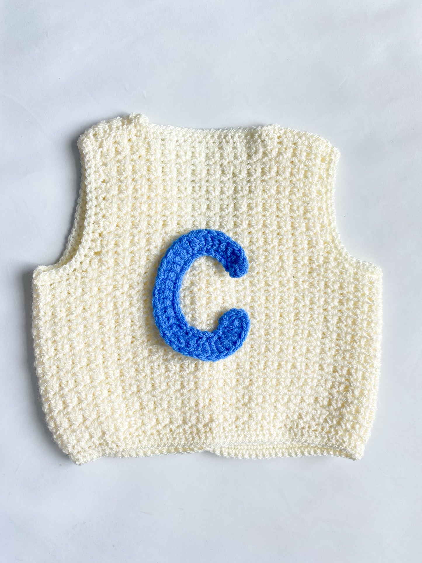 Ecru crochet waistcoat (2-3 years)