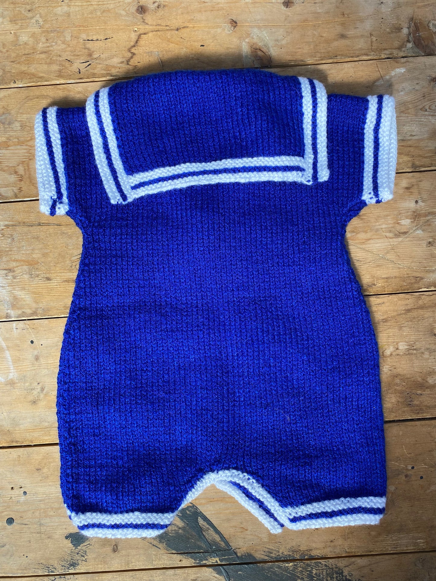 Amazing sailor knitted romper (6-12 months)