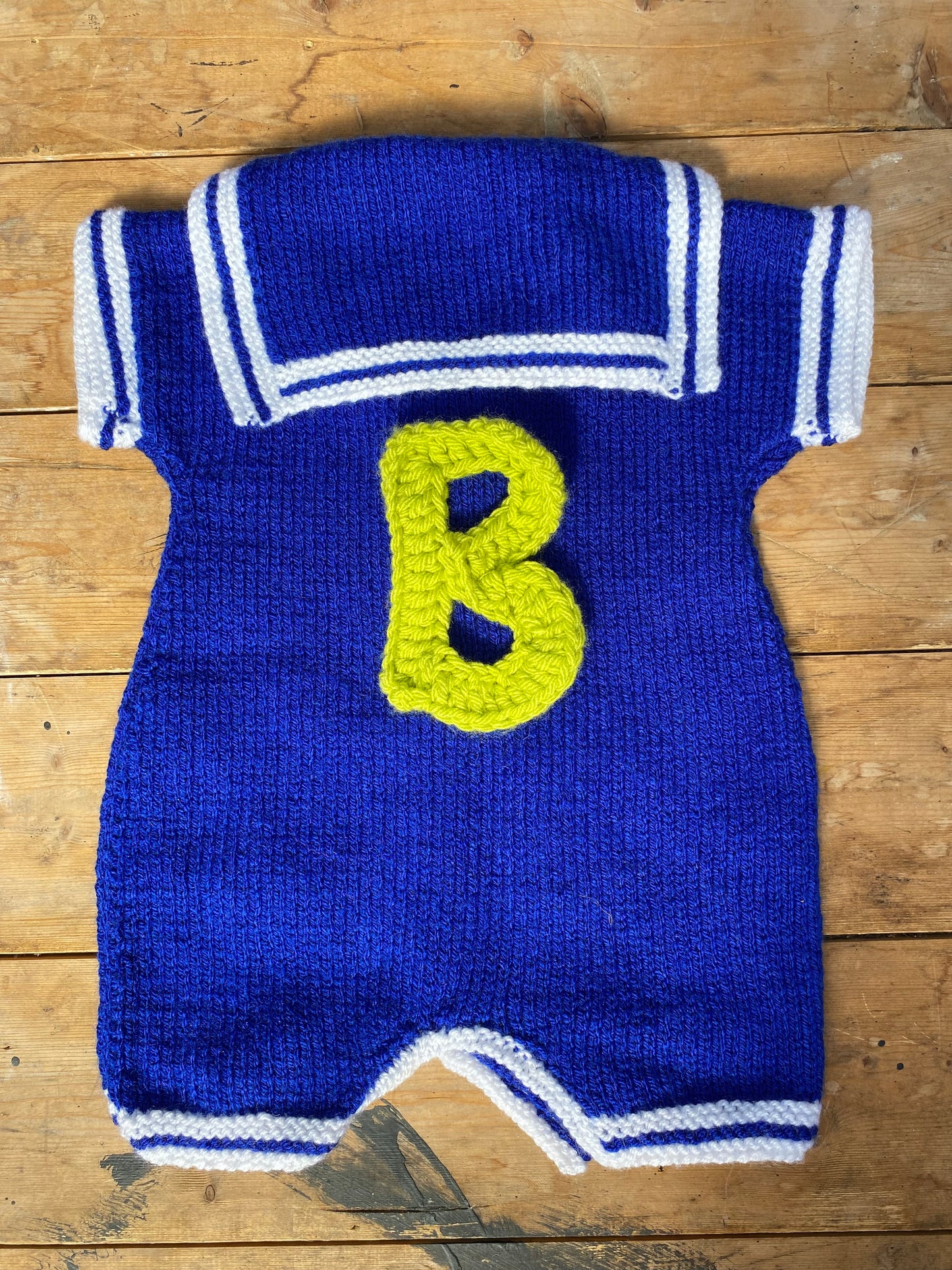 Amazing sailor knitted romper (6-12 months)