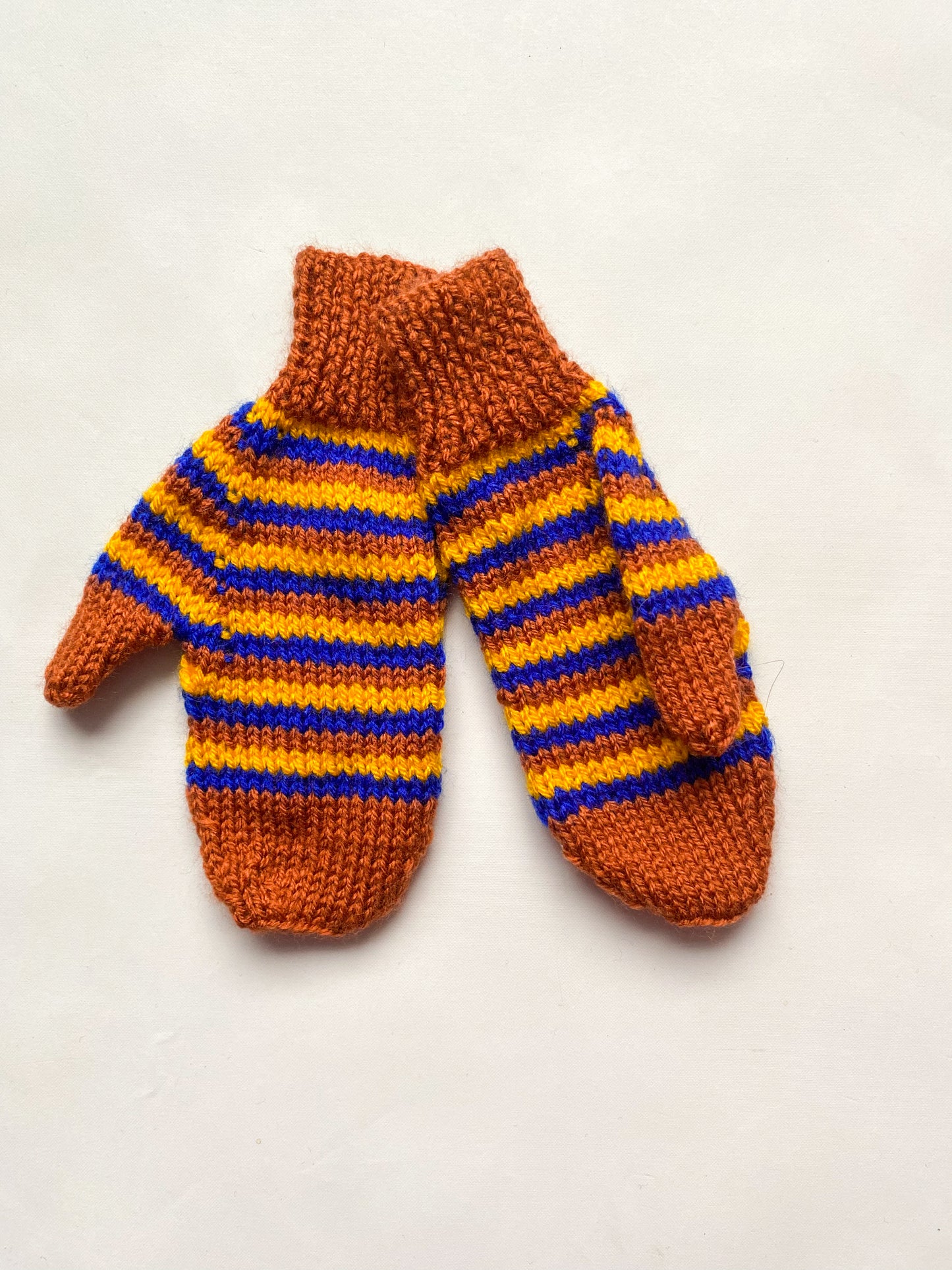 Brown, blue and mustard striped mittens (3-6 years)