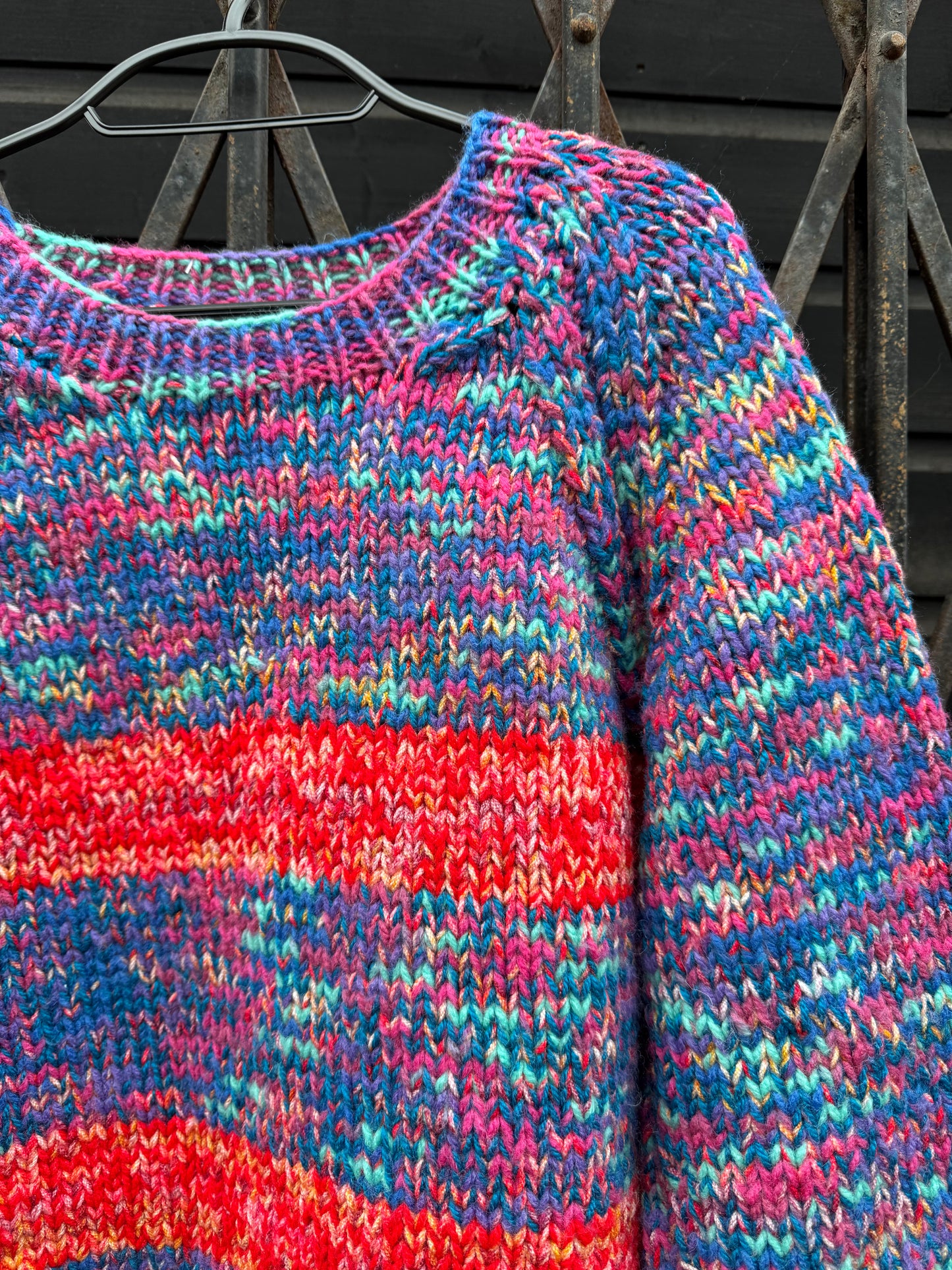 Women's twisted stripe jumper