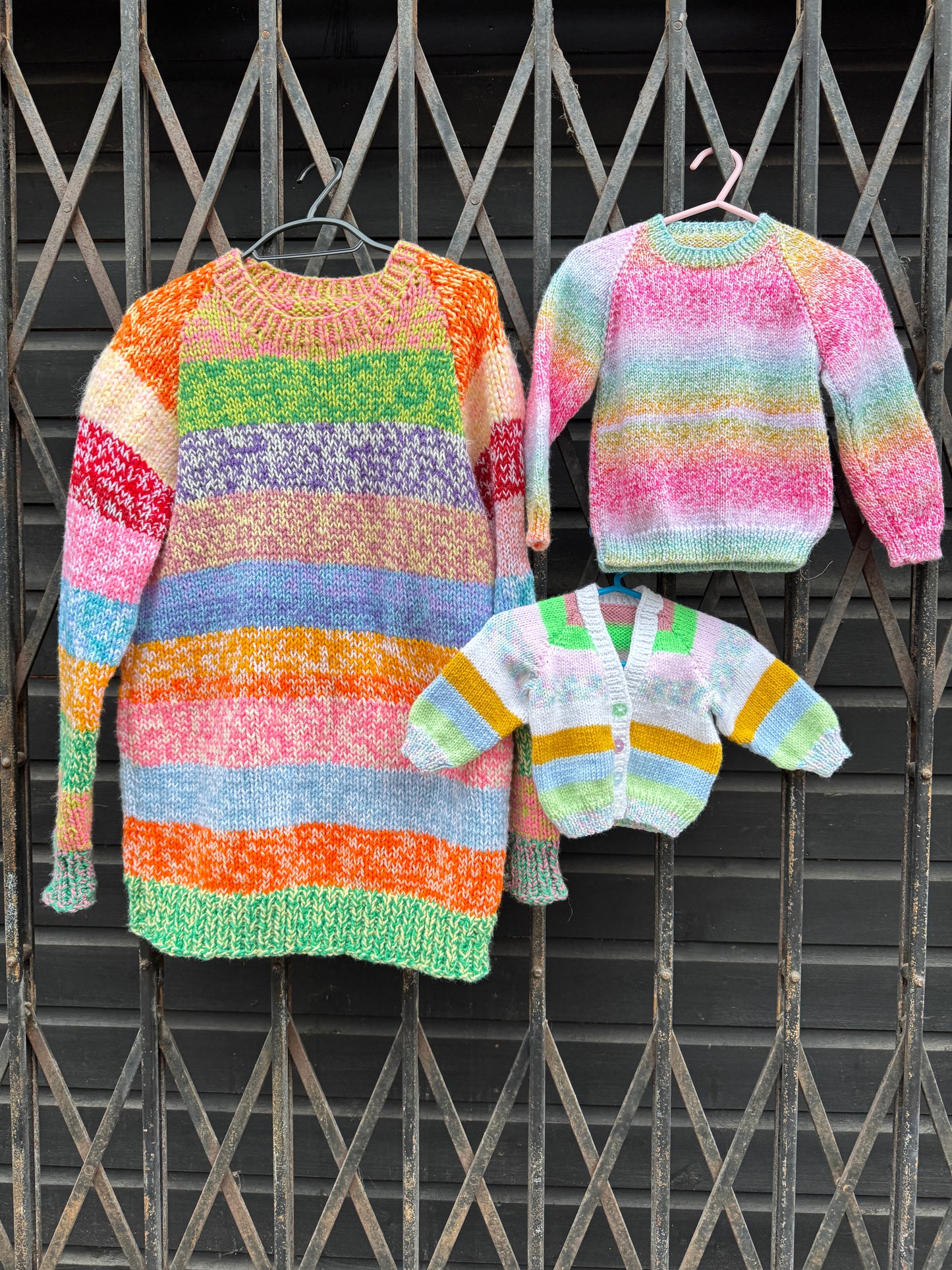 Twisted rainbow stripe jumper 18-24m