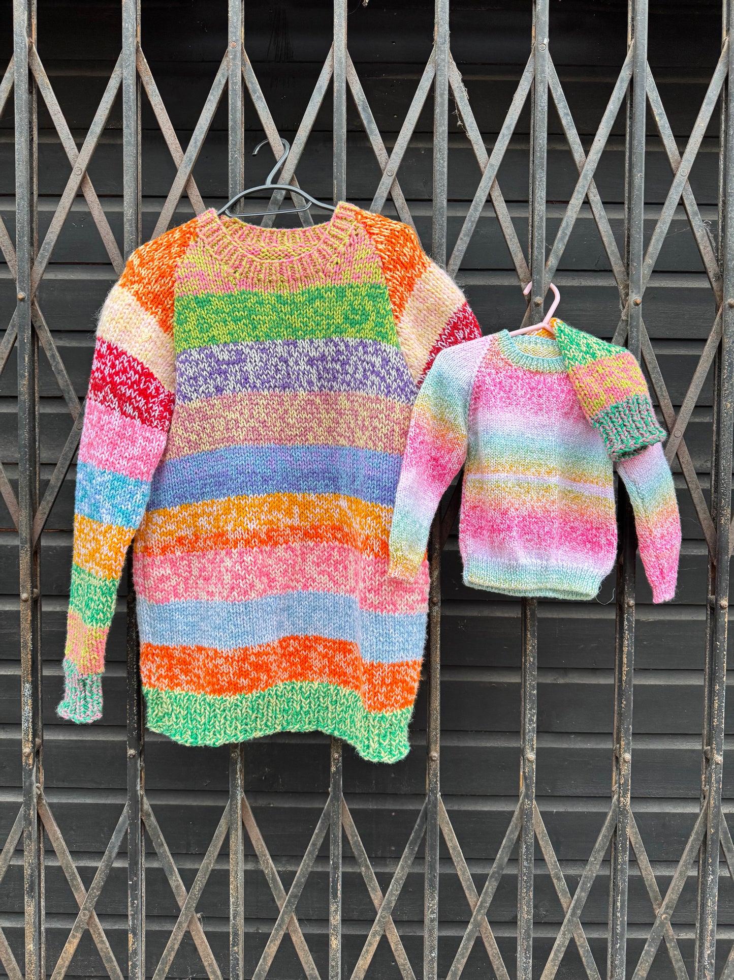 Twisted rainbow stripe jumper 18-24m