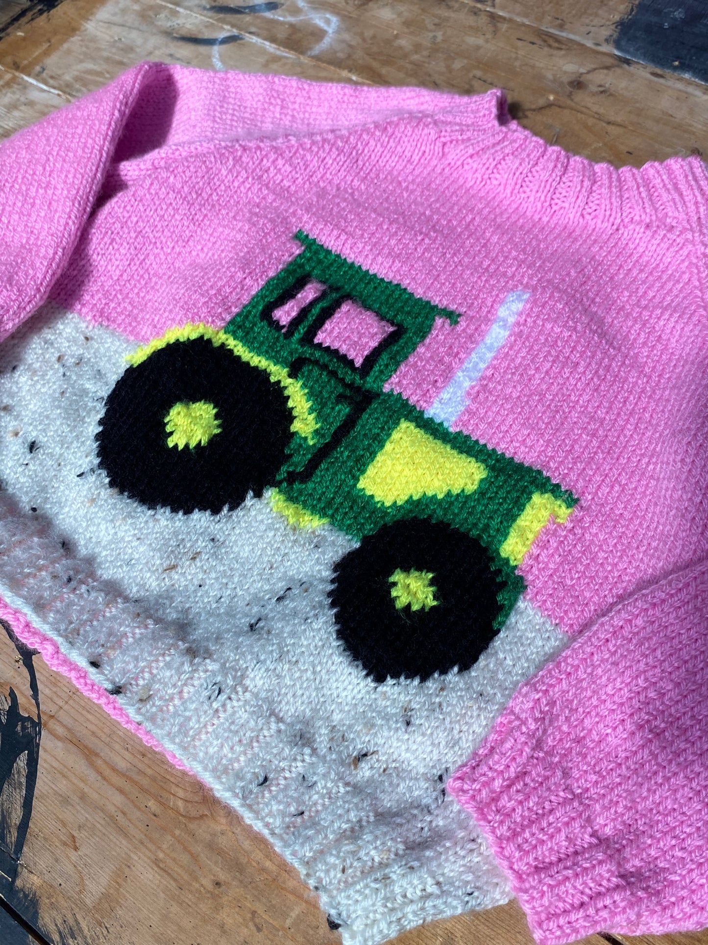 Pink tractor jumper (3-4 years)