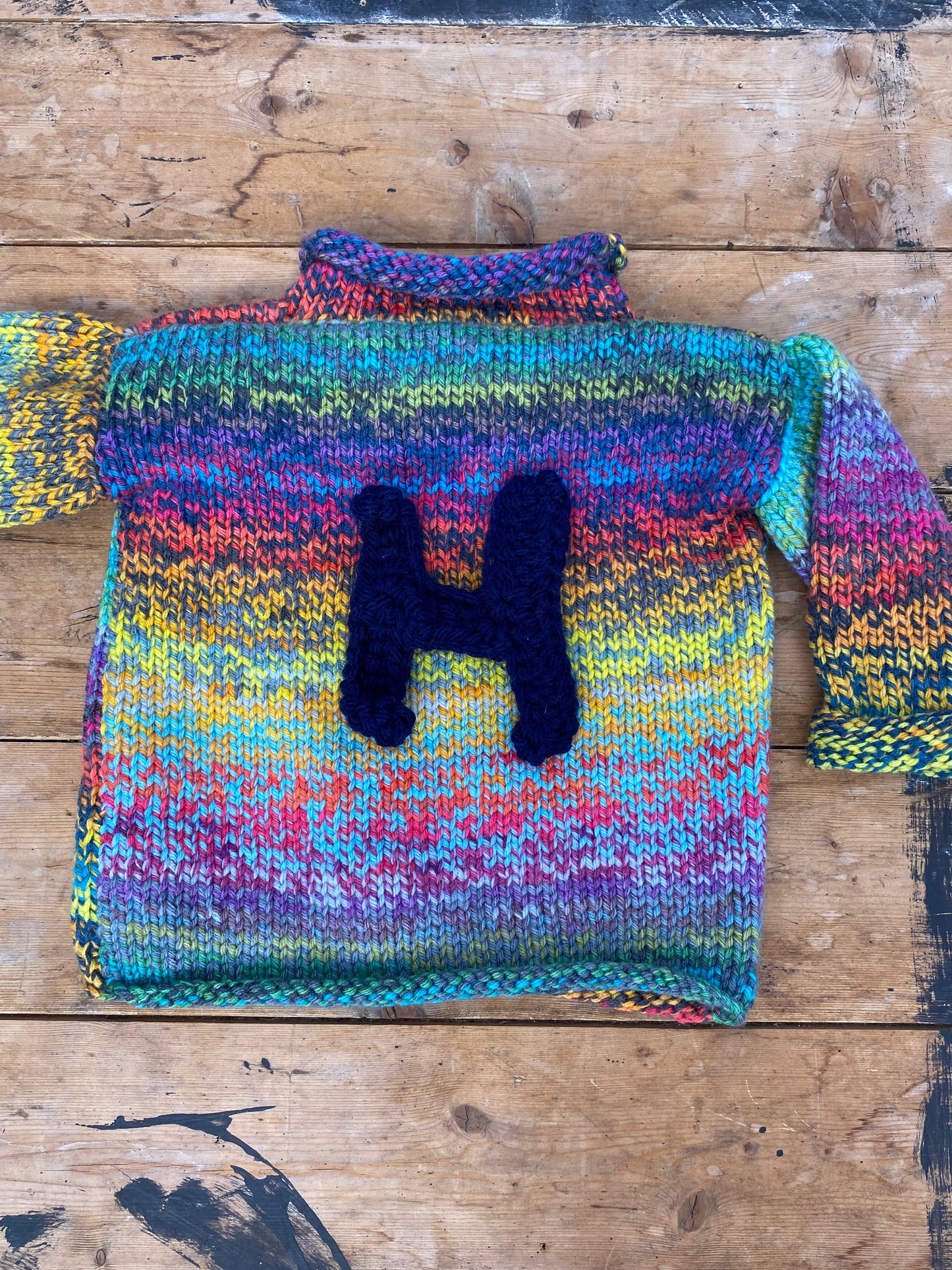 Twisted rainbow jumper (12-18 months)