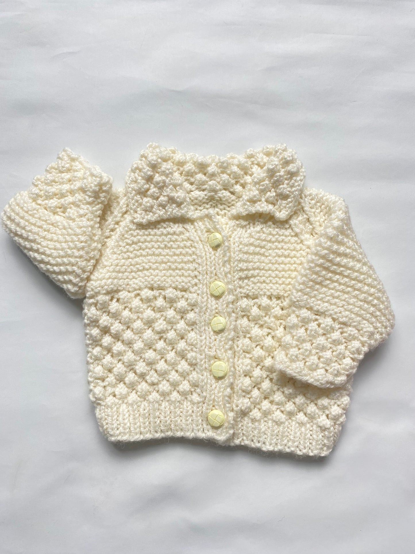 Ecru textured stitch collared Cardigan (0-3 months) *Marker*