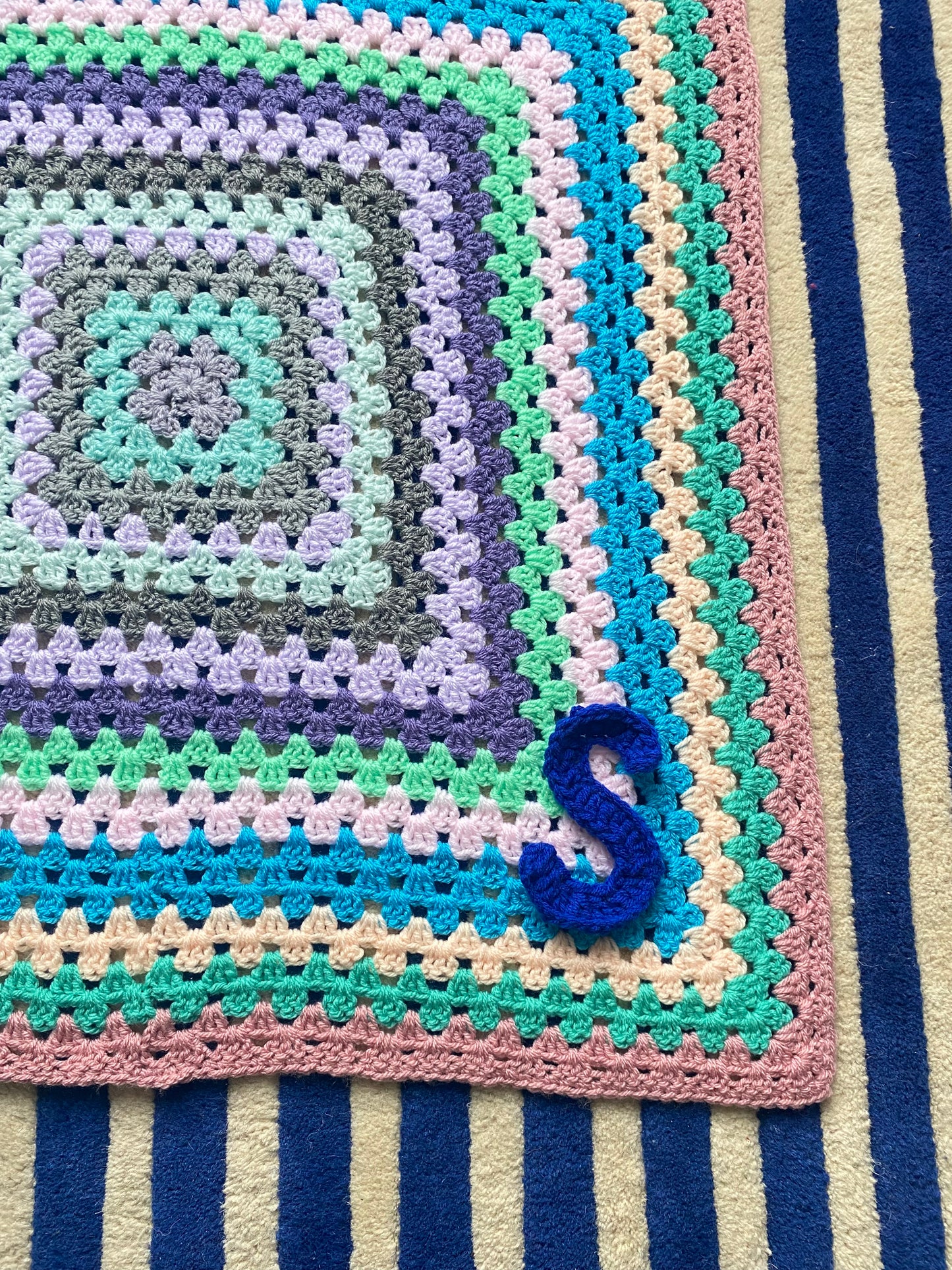 Granny square stitch crochet Blanket