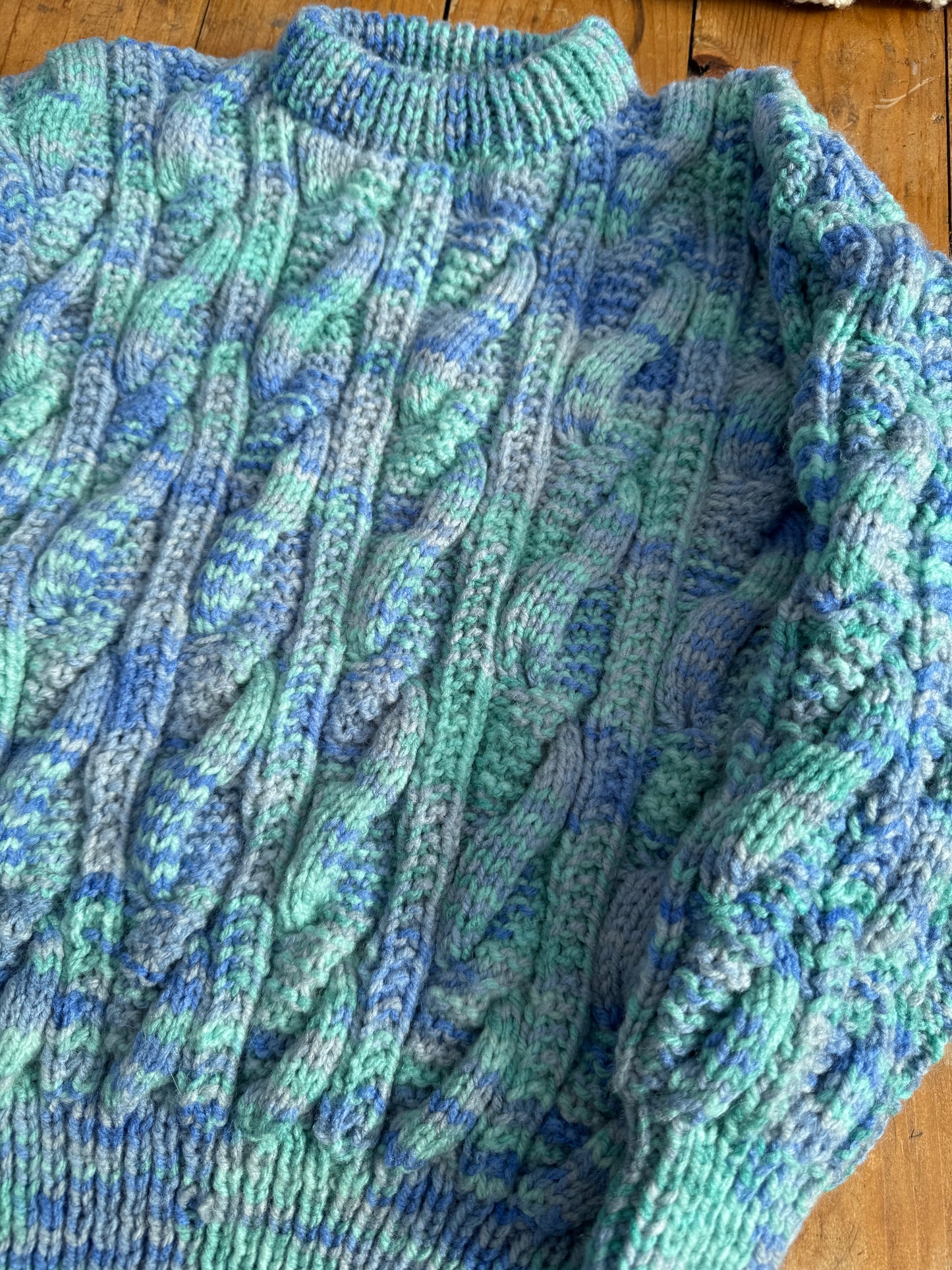 Blue/Green twisted yarn aran cable knit Jumper (6-7 years)