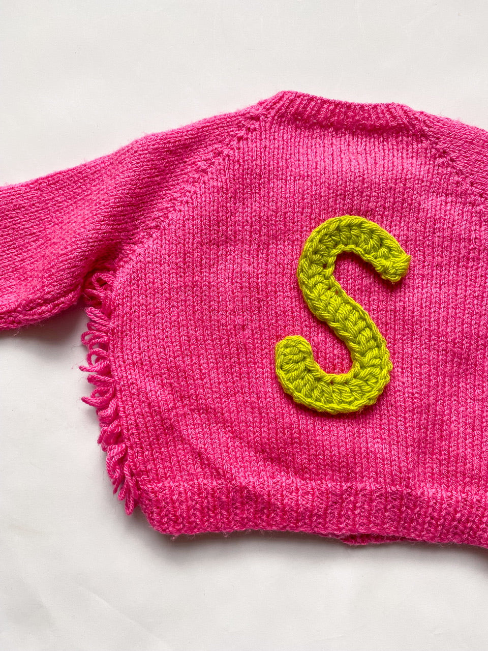 Bright pink Loopy stitch Cardigan (9-12 months)